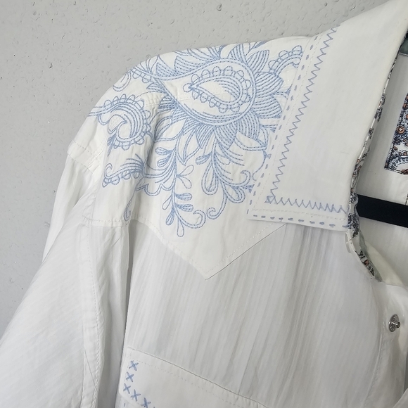 Rough Stock Panhandle Slim Western Embroidered Womens L Long Sleeve  Pearl *FLAW - Picture 7 of 16